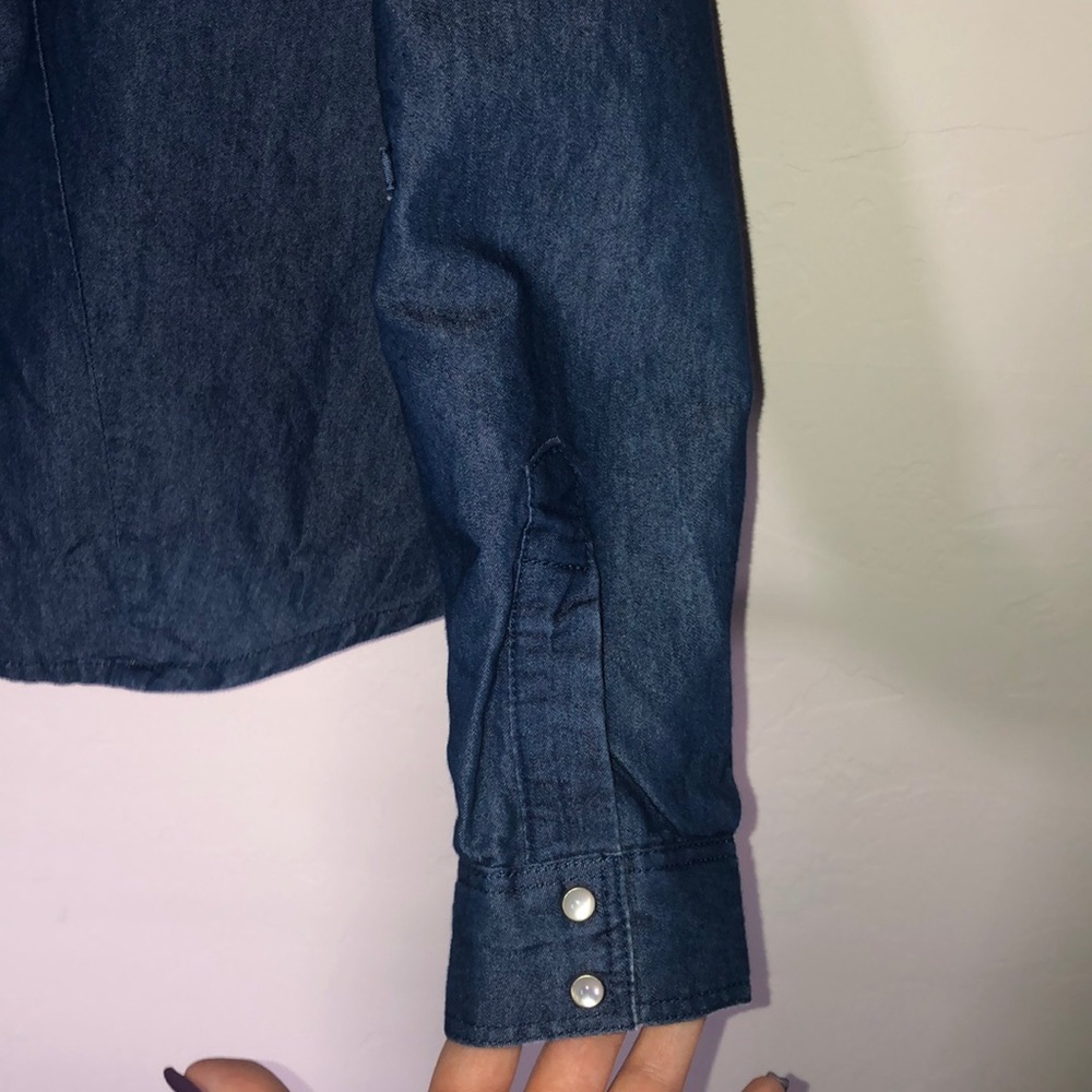Blue Woman’s Button Down - Picture 3 of 4